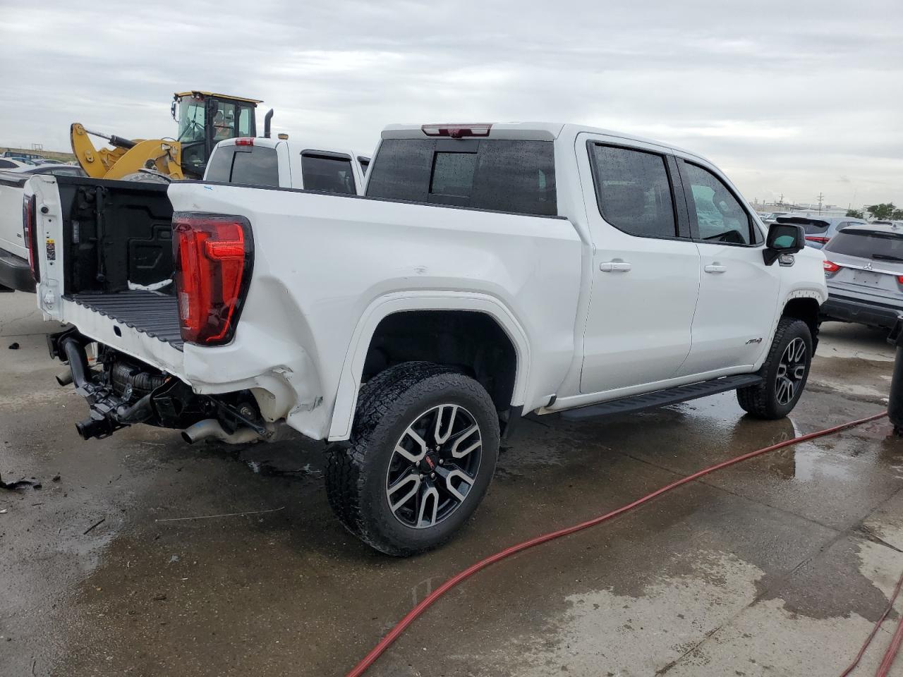 Image 3 of 2022 GMC SIERRA LIMITED K1500 AT4 2022 with VIN 3GTP9EEL6NG133028