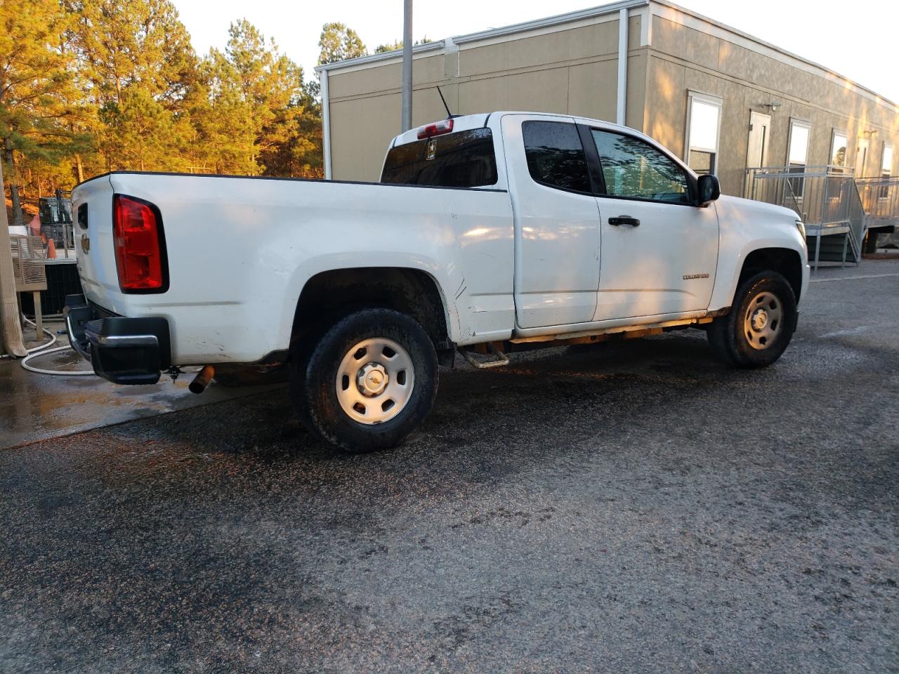 Изображение 3 Chevrolet Colorado 2016 с VIN 1GCHSBEA2G1385849