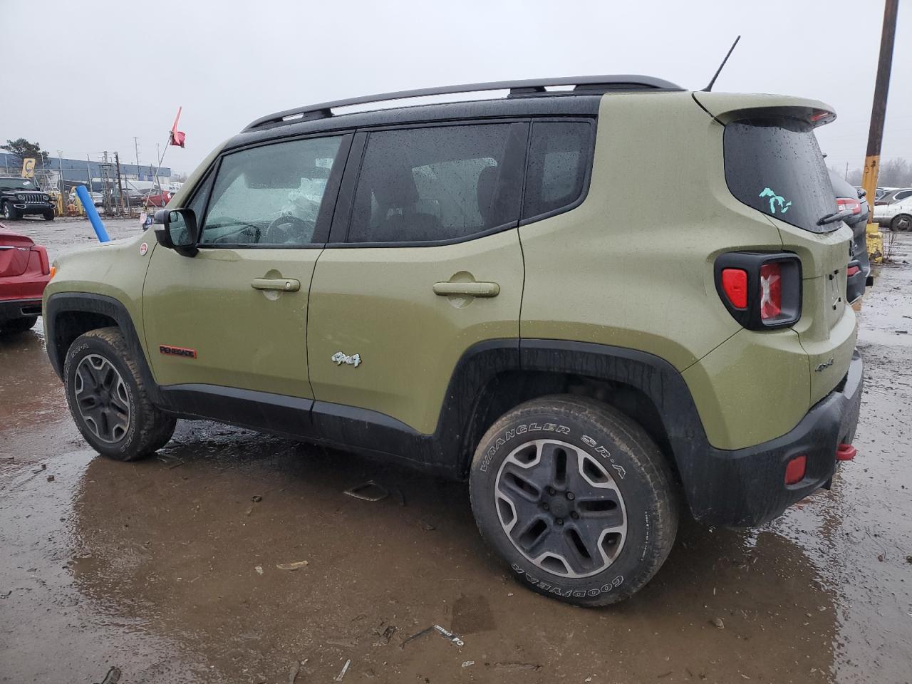 Image 2 of 2015 JEEP RENEGADE TRAILHAWK 2015 with VIN ZACCJBCT0FPB55105