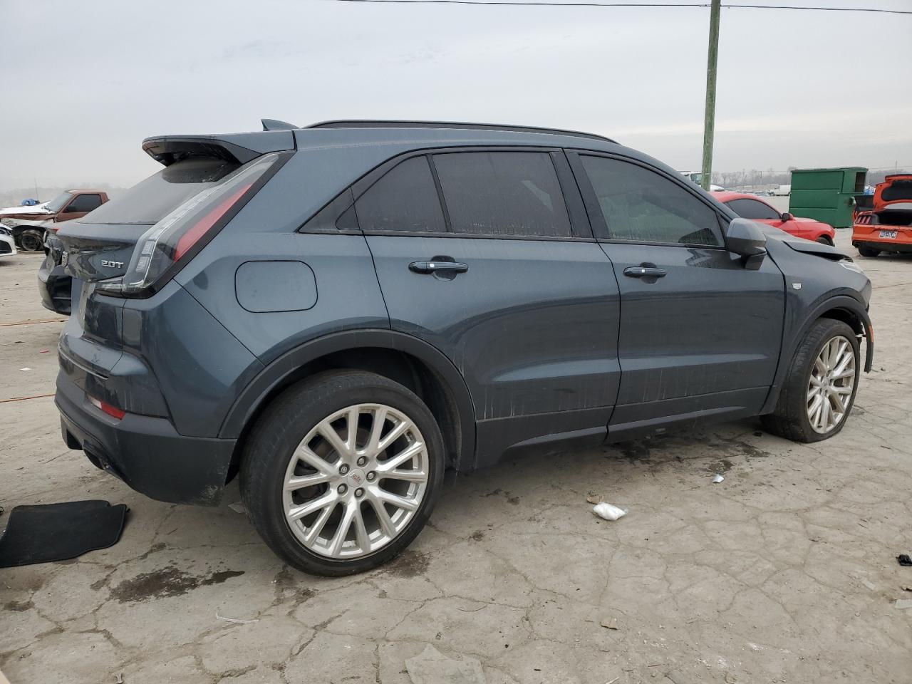 Obraz 3 z 2019 CADILLAC XT4 SPORT 2019 z VIN 1GYFZFR47KF165465