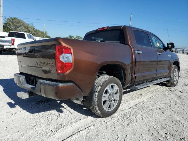 Obraz 3 z 2017 TOYOTA TUNDRA CREWMAX 1794 2017 z VIN 5TFAW5F16HX614280