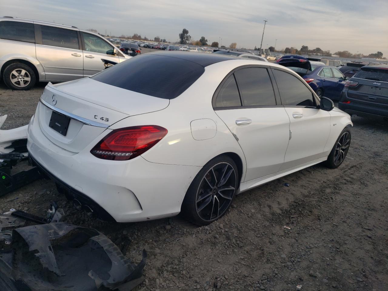Изображение 3 2019 MERCEDES-BENZ C 43 AMG 2019 с VIN 55SWF6EB7KU295395