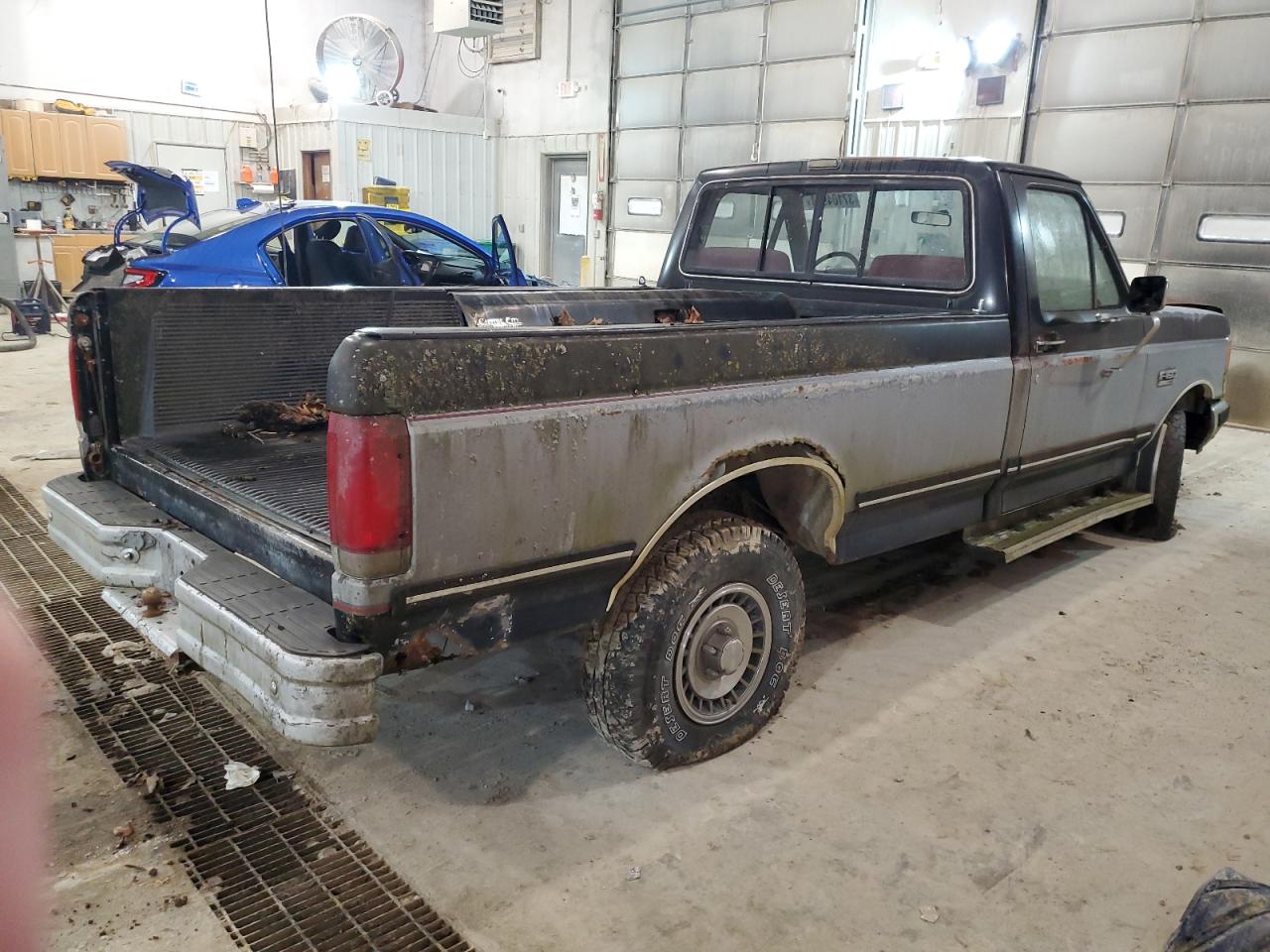 Obraz 3 z 1988 FORD F150  1988 z VIN 1FTEF14N8JKB64960