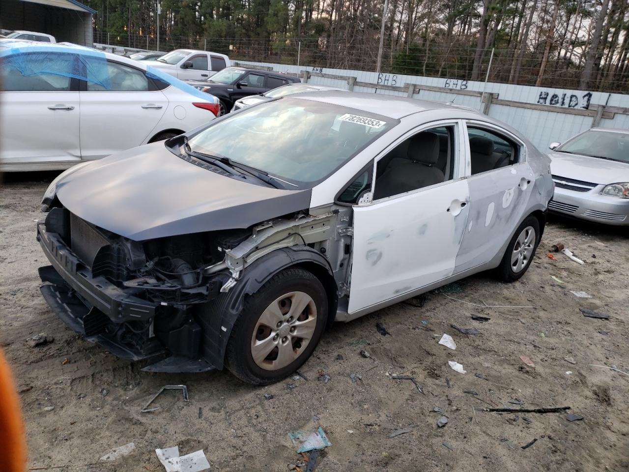 Изображение 2015 KIA FORTE LX 2015