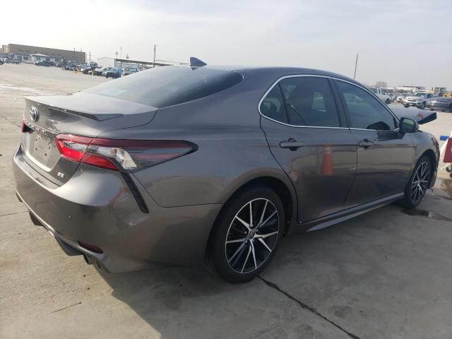 Obraz 3 z 2021 TOYOTA CAMRY SE 2021 z VIN 4T1G11AK4MU538650