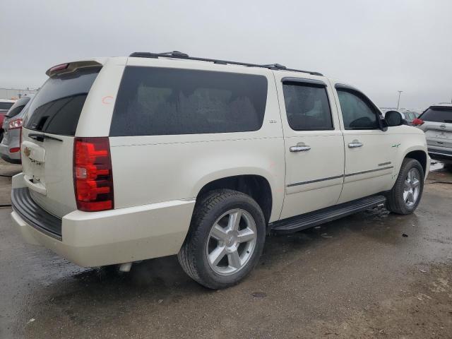 Image 3 of 2014 CHEVROLET SUBURBAN C1500 LTZ 2014 with VIN 1GNSCKE08ER208139
