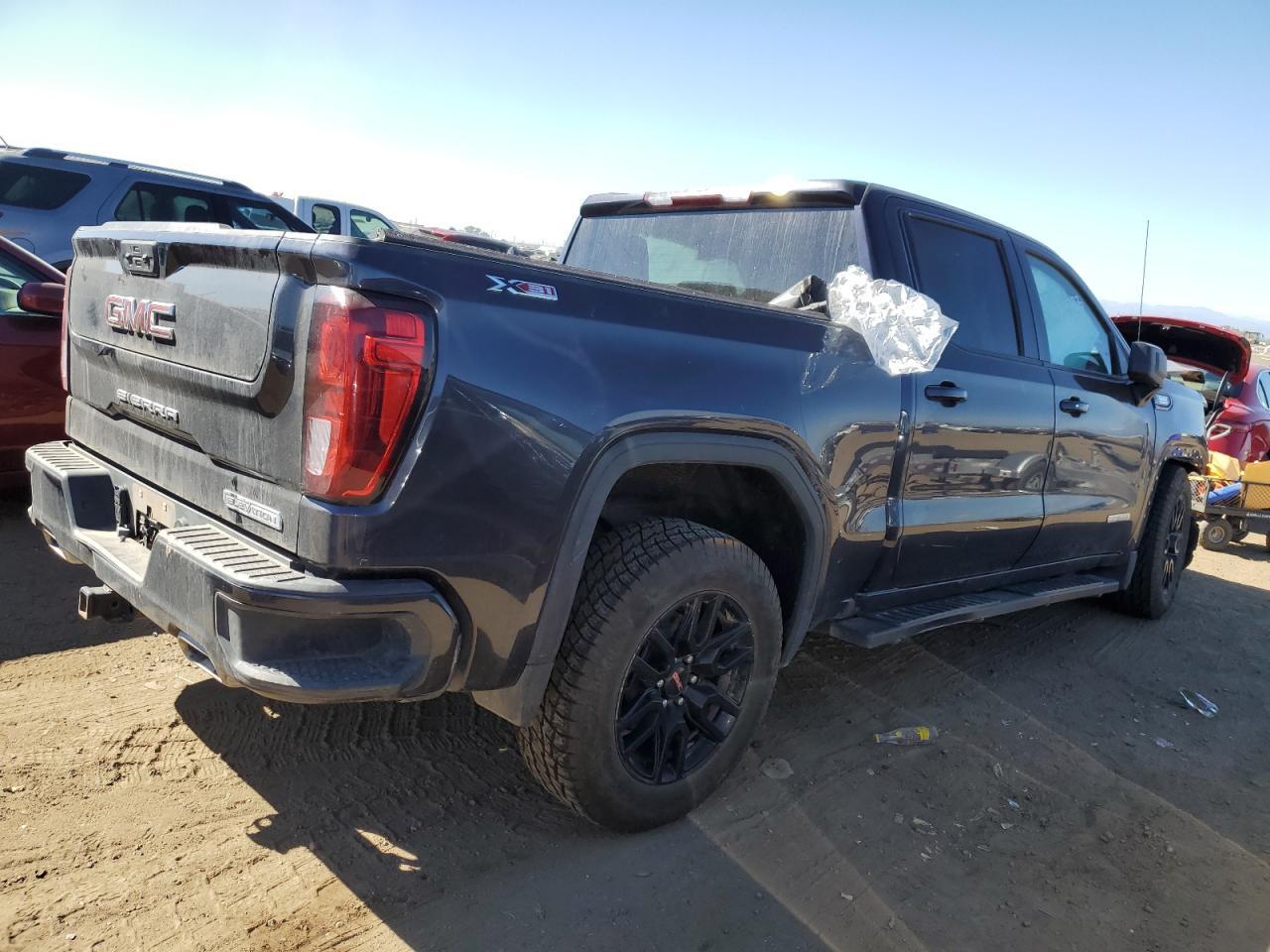 Image 3 of 2022 GMC SIERRA K1500 ELEVATION 2022 with VIN 3GTUUCET2NG552984
