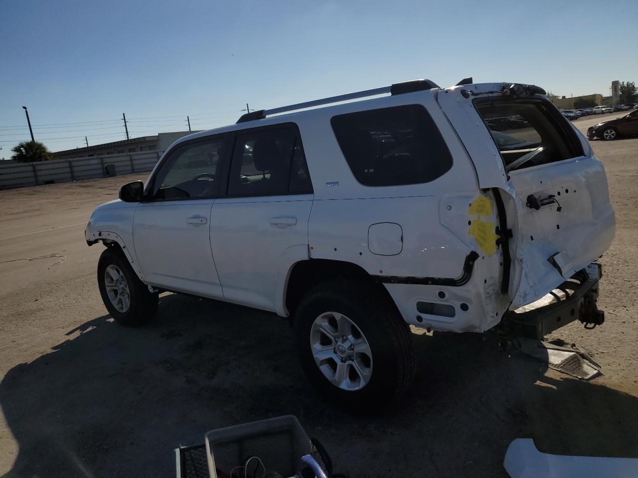 Image 2 of 2023 TOYOTA 4RUNNER SR5 2023 with VIN JTEEU5JR5P5286957