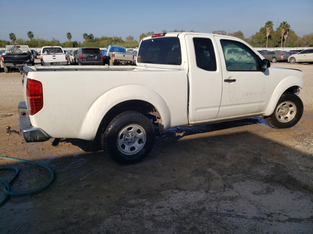 Image 3 of 2014 NISSAN FRONTIER S 2014 with VIN 1N6BD0CT7EN730935