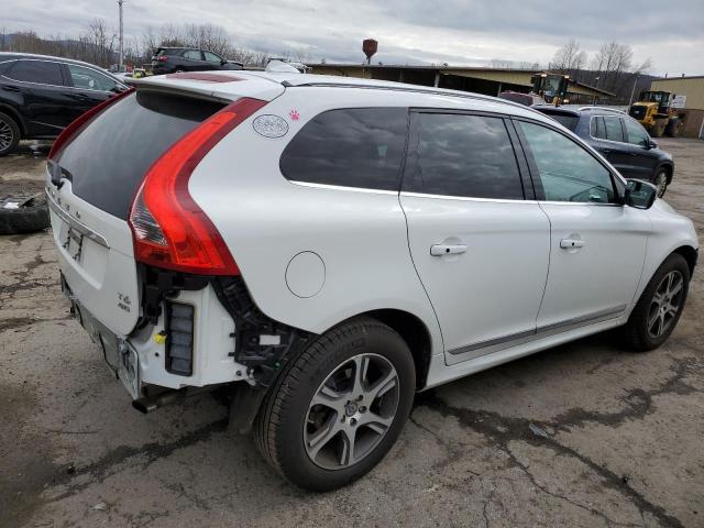 Image 3 of 2015 VOLVO XC60 T6 PREMIER 2015 with VIN YV4902RB9F2625885