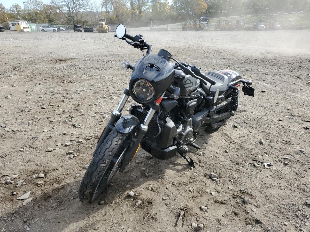 Image 2 of 2022 HARLEY-DAVIDSON RH975  2022 with VIN 1HD1ZH119NB324753