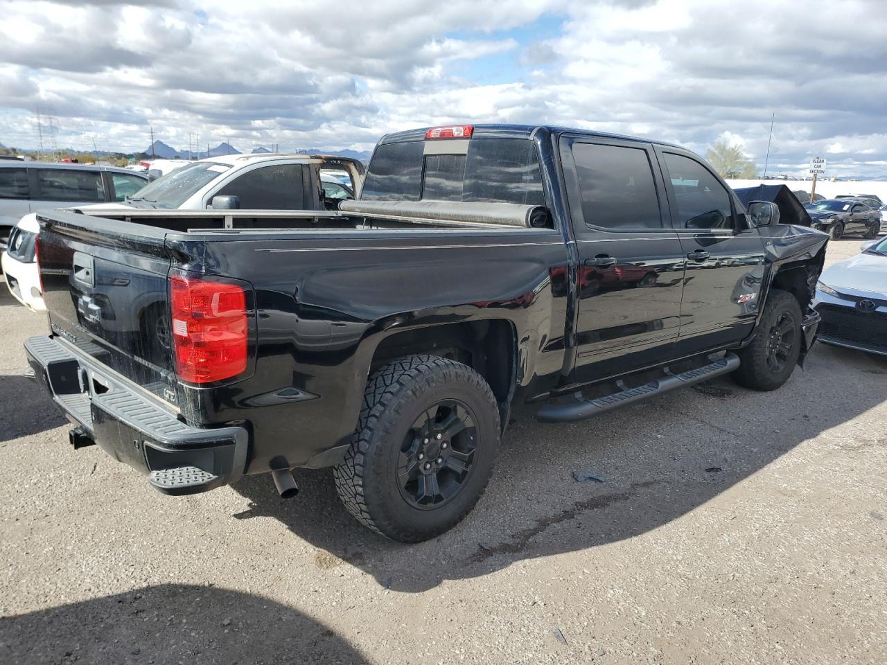 Изображение 3 2015 CHEVROLET SILVERADO K1500 LTZ 2015 с VIN 3GCUKSEC3FG485183