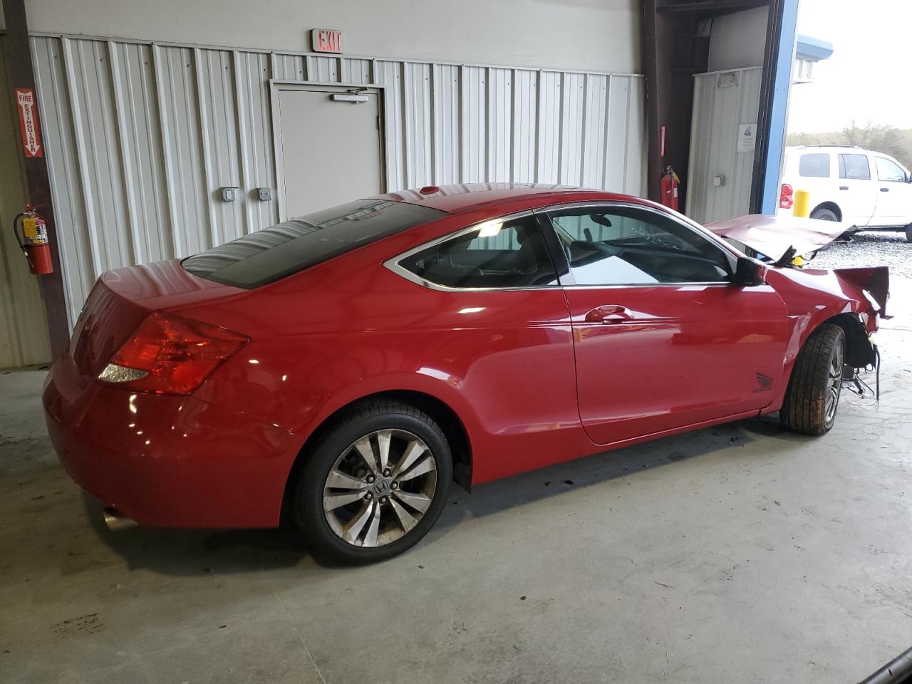 Image 3 of 2011 HONDA ACCORD EXL 2011 with VIN 1HGCS1B86BA012331