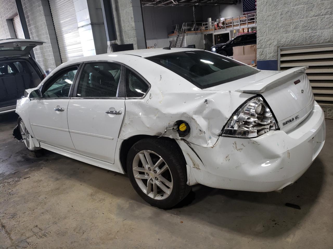 Obraz 2 z 2014 CHEVROLET IMPALA LIMITED LTZ 2014 z VIN 2G1WC5E39E1138786