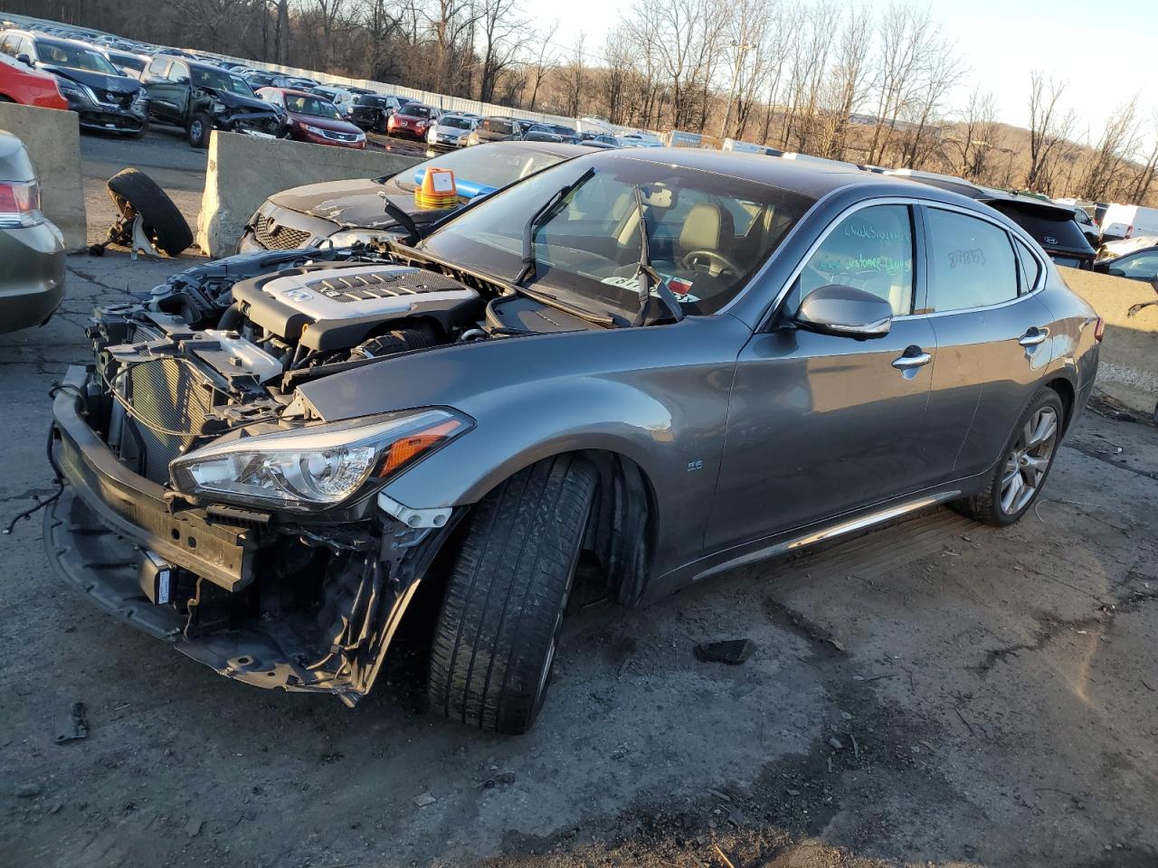 Obraz 1 z 2016 INFINITI Q70L 5.6 2016 z VIN JN1AY1PR2GM590019