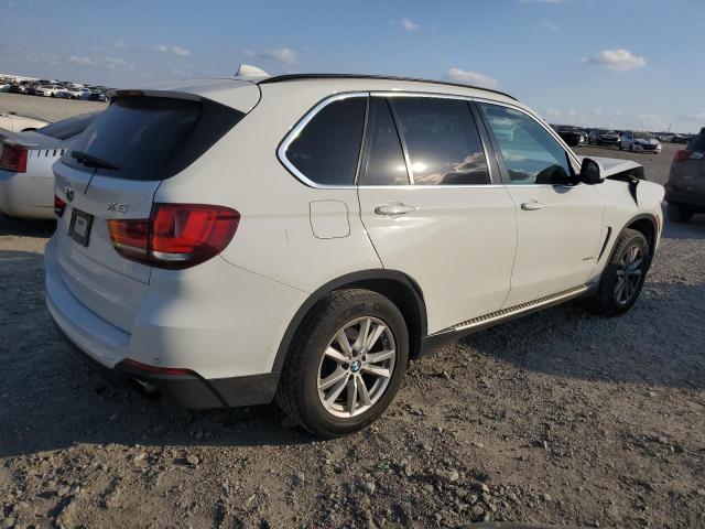Obraz 3 z 2015 BMW X5 XDRIVE35I 2015 z VIN 5UXKR0C58F0K55461