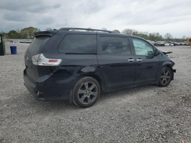 Image 3 of 2018 TOYOTA SIENNA SE 2018 with VIN 5TDXZ3DC3JS907799