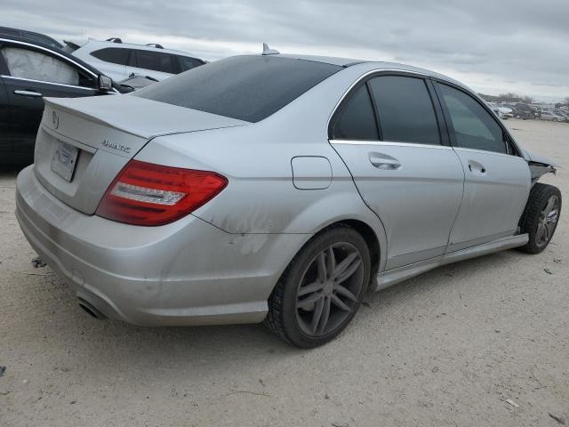 Изображение 3 2013 MERCEDES-BENZ C 300 4MATIC 2013 с VIN WDDGF8AB5DR299682
