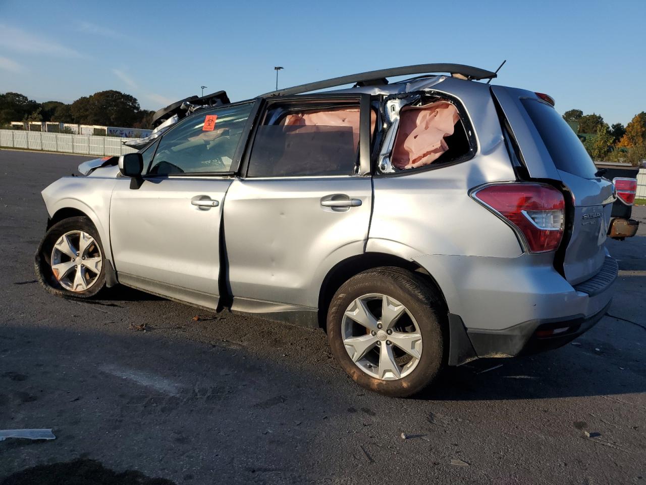 Obraz 2 z 2014 SUBARU FORESTER 2.5I PREMIUM 2014 z VIN JF2SJAEC7EH462015