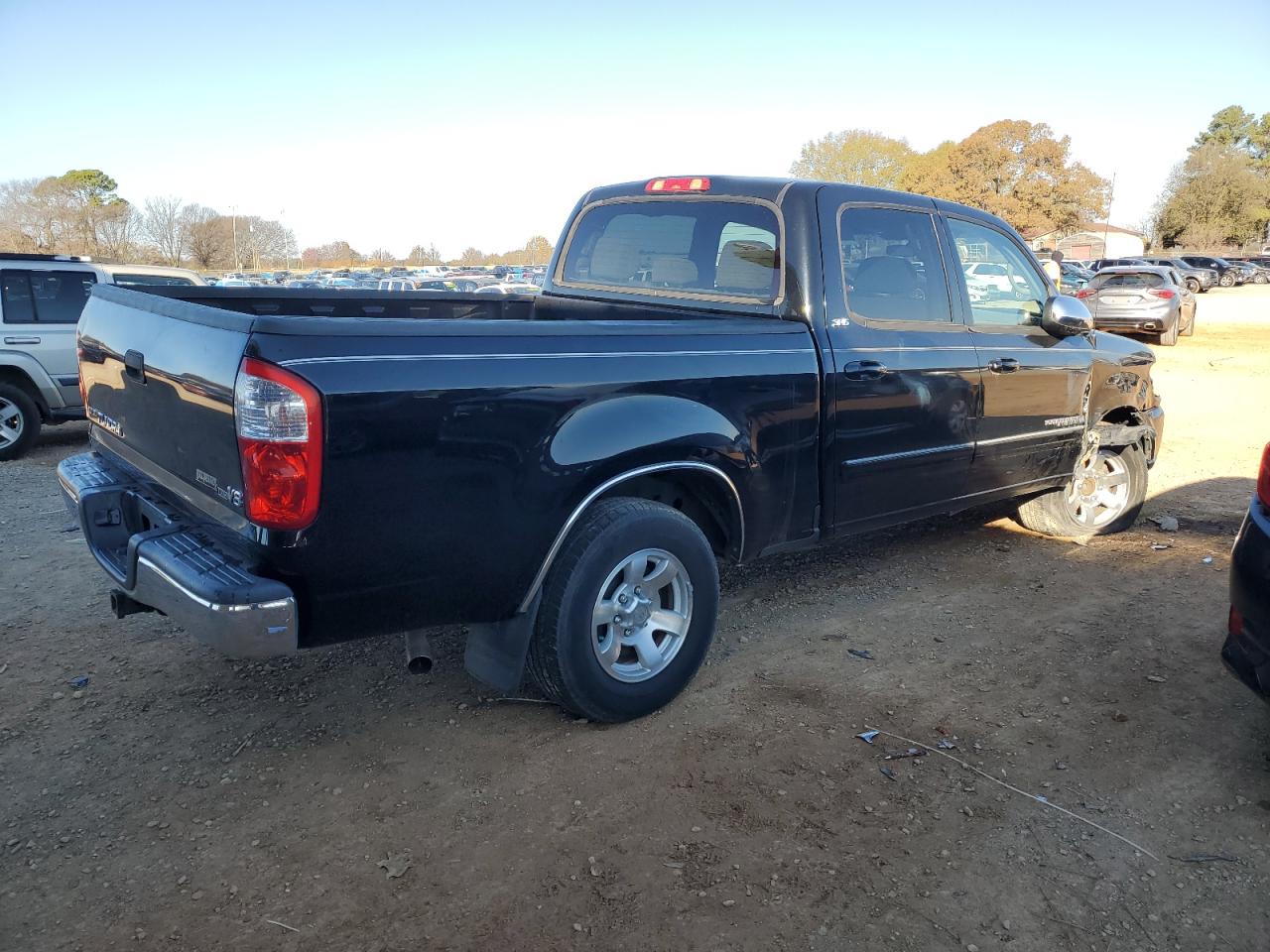 Obraz 3 z 2004 TOYOTA TUNDRA DOUBLE CAB SR5 2004 z VIN 5TBET34184S448550