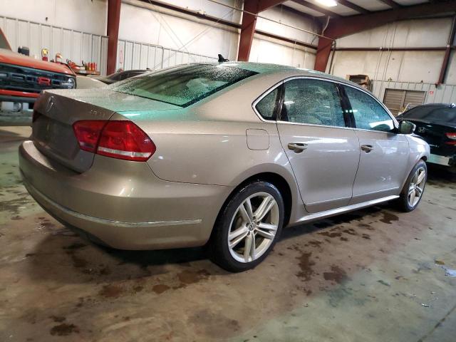 Image 3 of 2015 VOLKSWAGEN PASSAT SE 2015 with VIN 1VWBT7A38FC067936