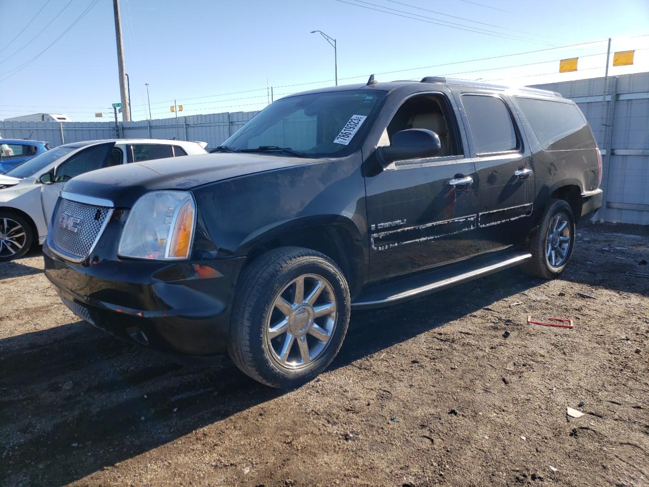Изображение 1 2007 GMC YUKON XL DENALI 2007 с VIN 1GKFK66817J257665