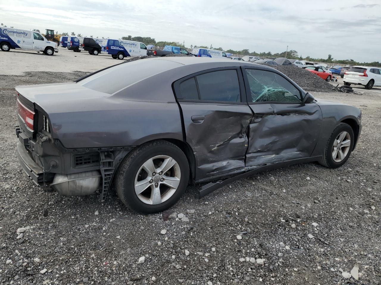 Image 3 of 2014 DODGE CHARGER SE 2014 with VIN 2C3CDXBG5EH370467