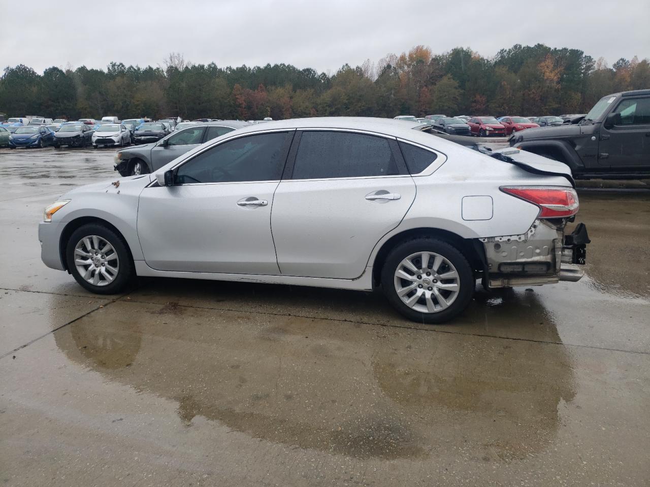 Image 2 of 2014 NISSAN ALTIMA 2.5 2014 with VIN 1N4AL3AP1EN375162