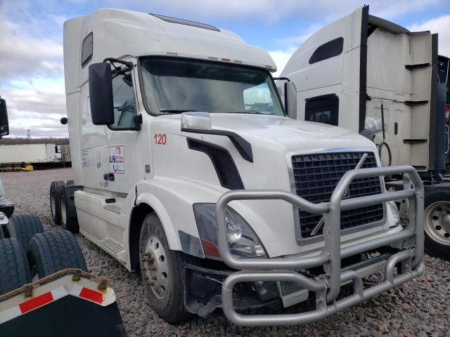 Image 1 of 2015 VOLVO VN VNL 2015 with VIN 4V4NC9EJ7FN910313