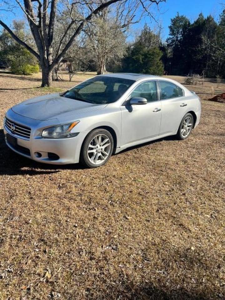 Image 2 of 2010 NISSAN MAXIMA S 2010 with VIN 1N4AA5AP1AC857718
