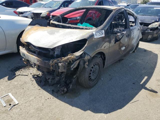 Image 1 of 2015 TOYOTA PRIUS C  2015 with VIN JTDKDTB30F1110989