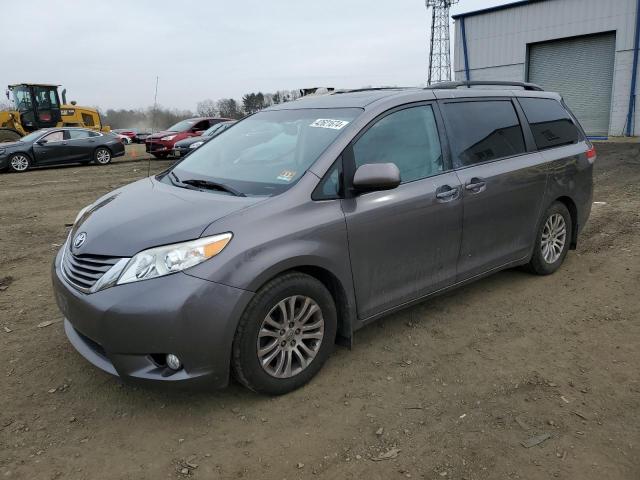 Image 1 of 2013 TOYOTA SIENNA XLE 2013 with VIN 5TDYK3DC6DS378040
