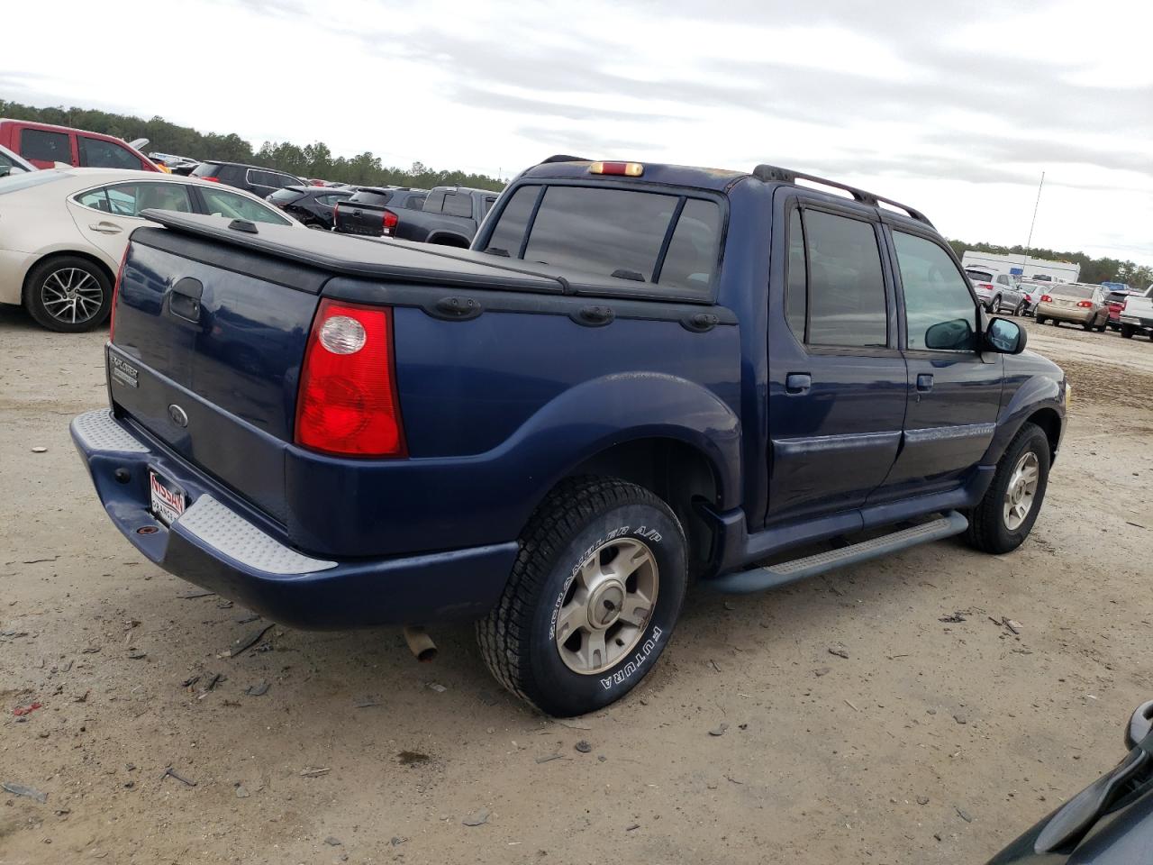 Изображение 3 2004 FORD EXPLORER SPORT TRAC  2004 с VIN 1FMZU67K04UA70288