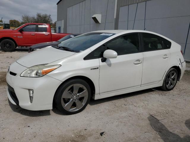 Obraz 1 z 2013 TOYOTA PRIUS  2013 z VIN JTDKN3DU5D5617492