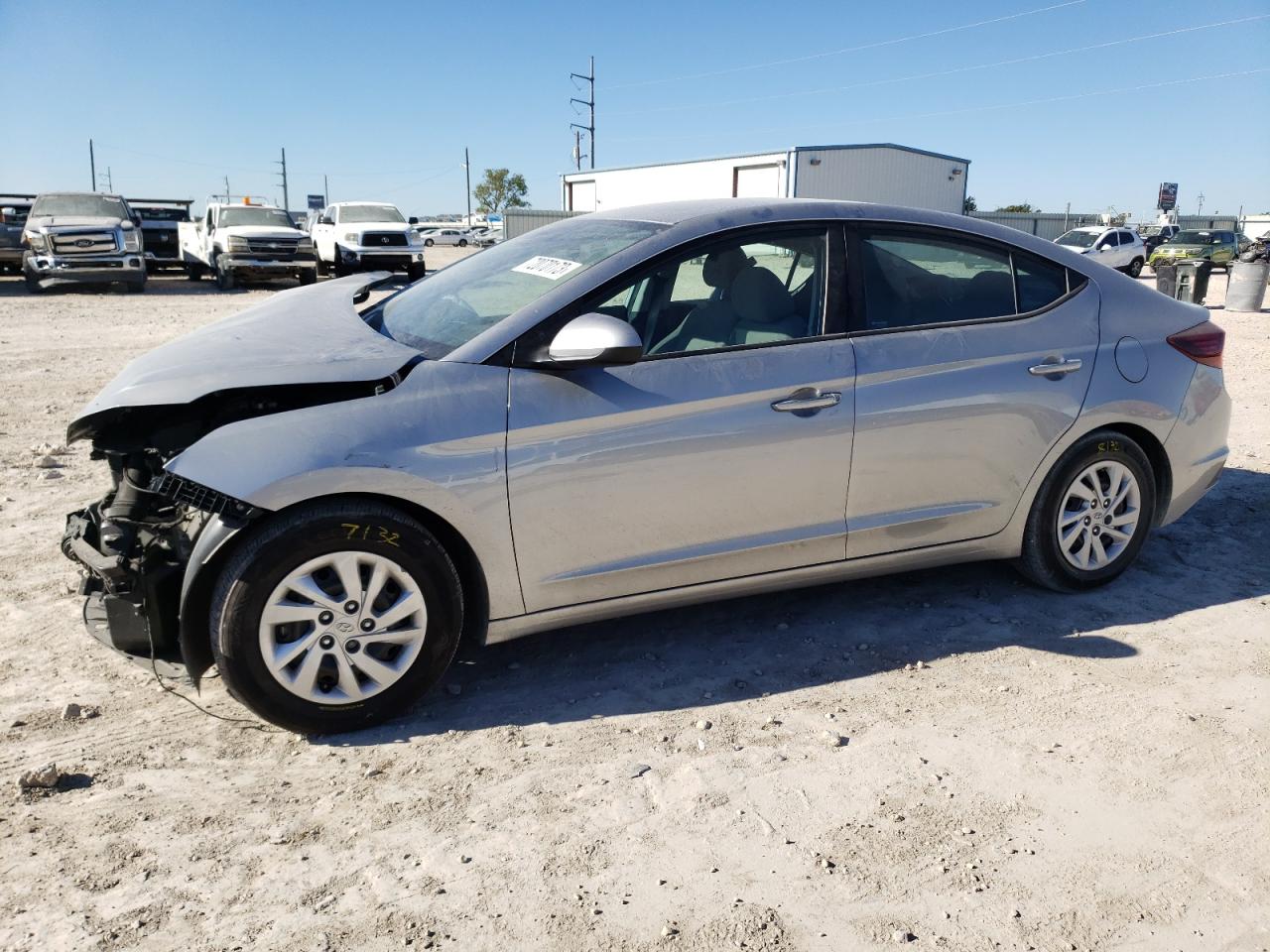 Изображение 1 2020 HYUNDAI ELANTRA SE 2020 с VIN 5NPD74LF0LH596237