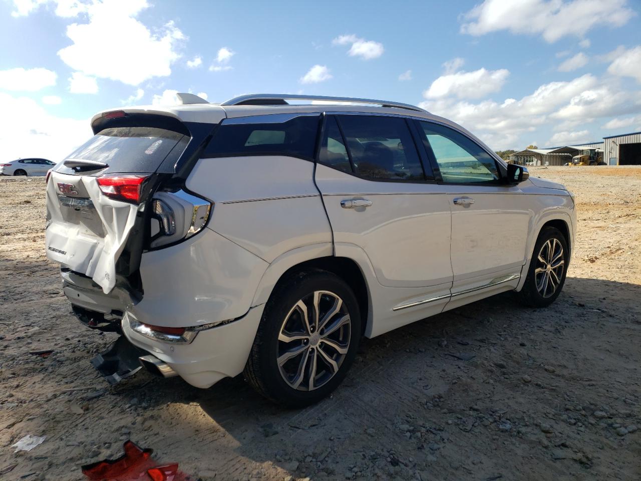 Image 3 of 2018 GMC TERRAIN DENALI 2018 with VIN 3GKALSEX7JL344463