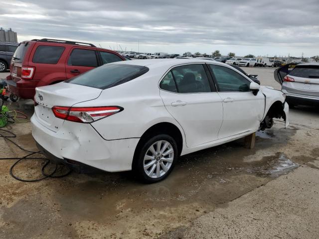 Obraz 3 z 2018 TOYOTA CAMRY L 2018 z VIN 4T1B11HK6JU127410
