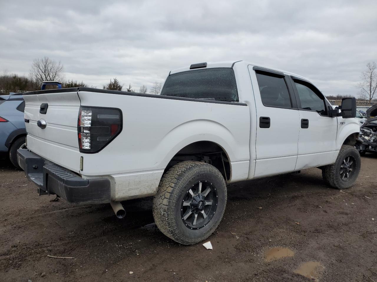 Obraz 3 z 2014 FORD F150 SUPERCREW 2014 z VIN 1FTFW1EFXEKG09295