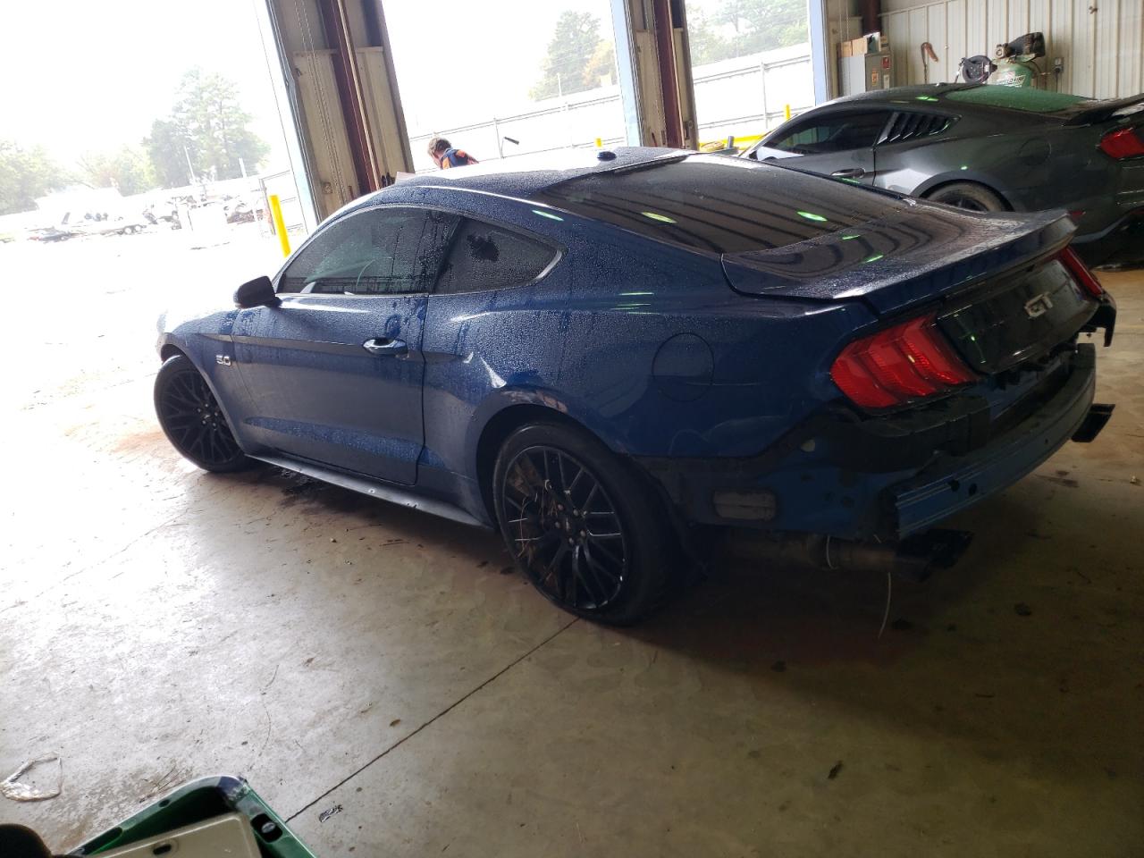 Image 2 of 2018 FORD MUSTANG GT 2018 with VIN 1FA6P8CF4J5122617