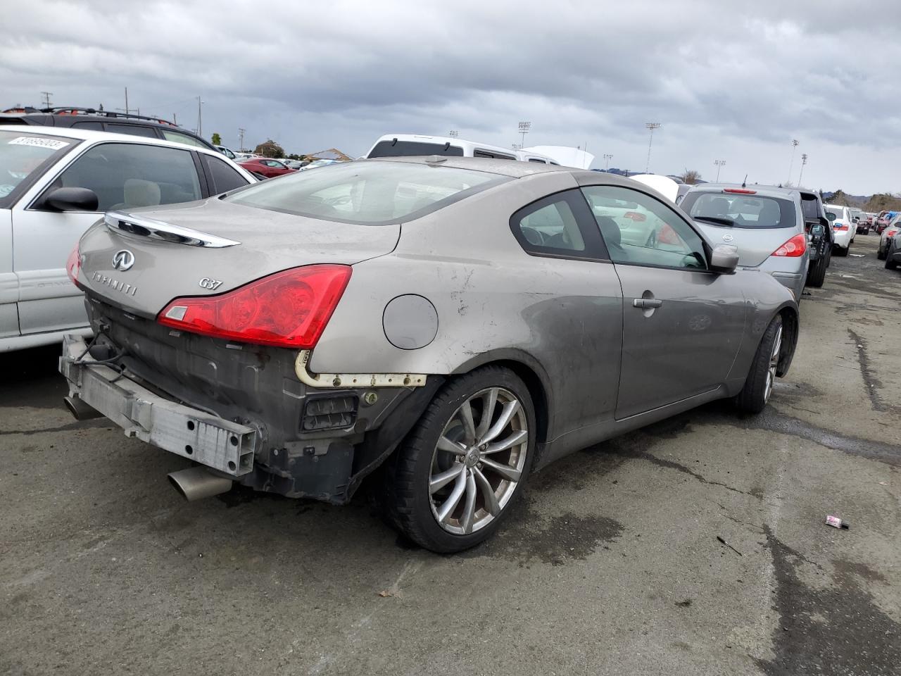 Image 3 of 2008 INFINITI G37 BASE 2008 with VIN JNKCV64E08M119001