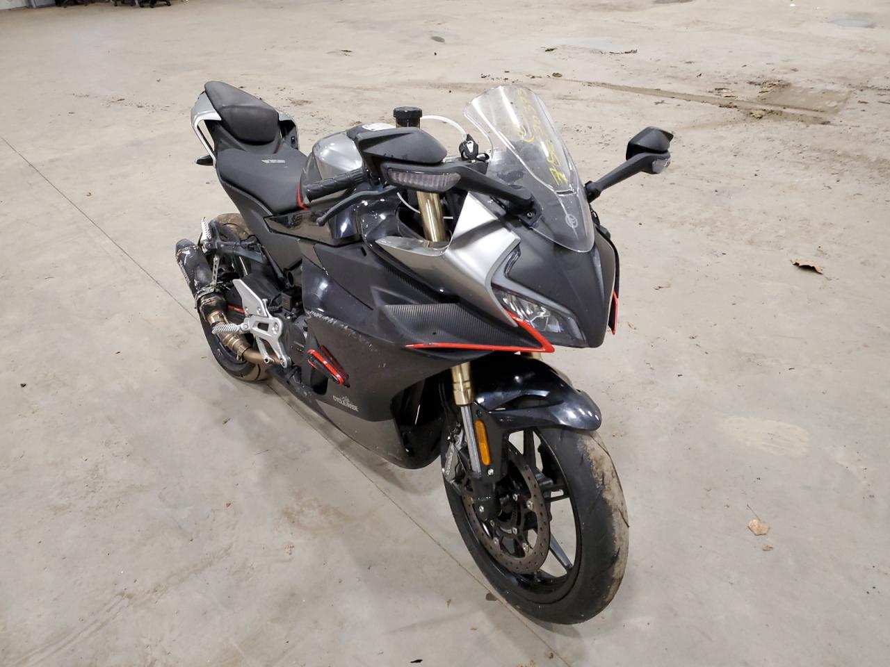 2023 CF MOTO 450SS  2023 image