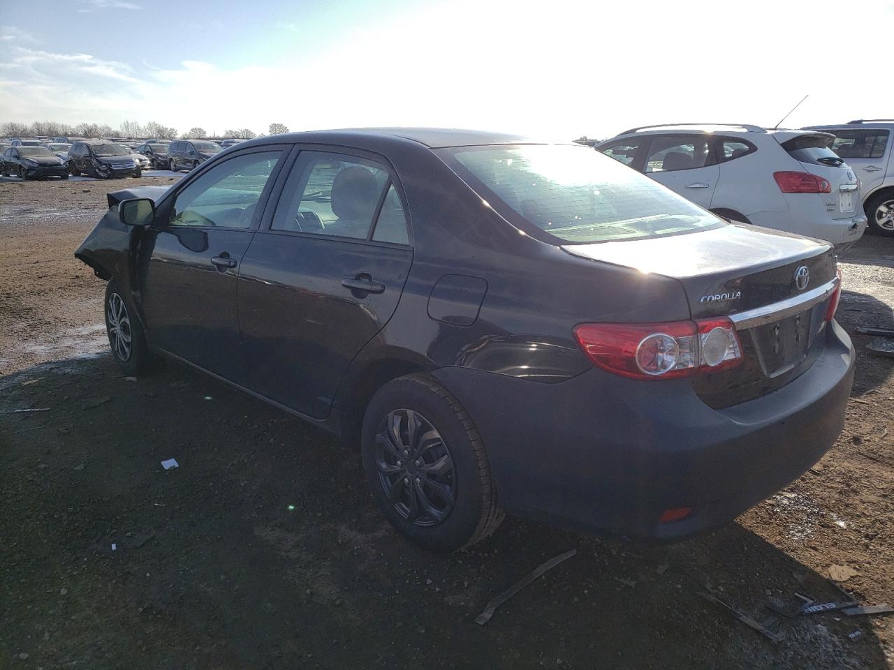 Obraz 2 z 2011 TOYOTA COROLLA BASE 2011 z VIN 2T1BU4EE1BC613245