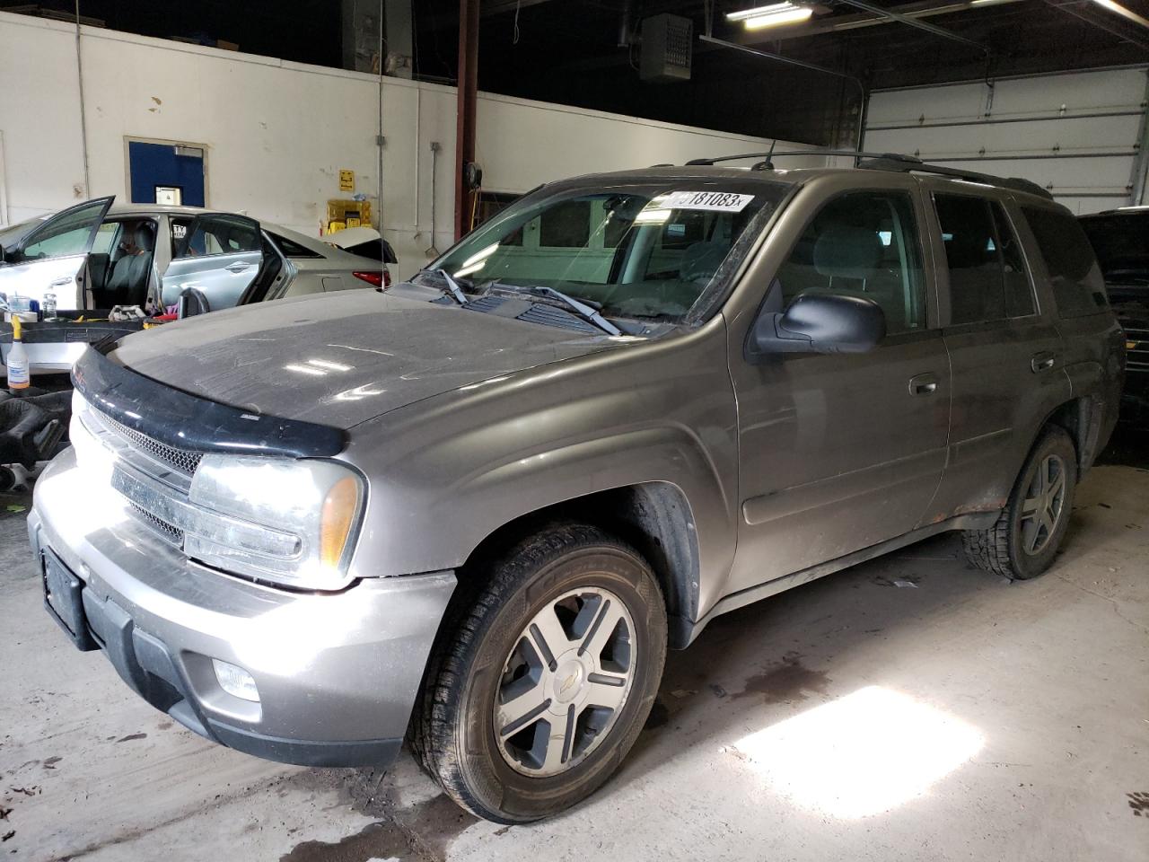 Obraz 1 z 2005 CHEVROLET TRAILBLAZER LS 2005 z VIN 1GNDT13S852291846
