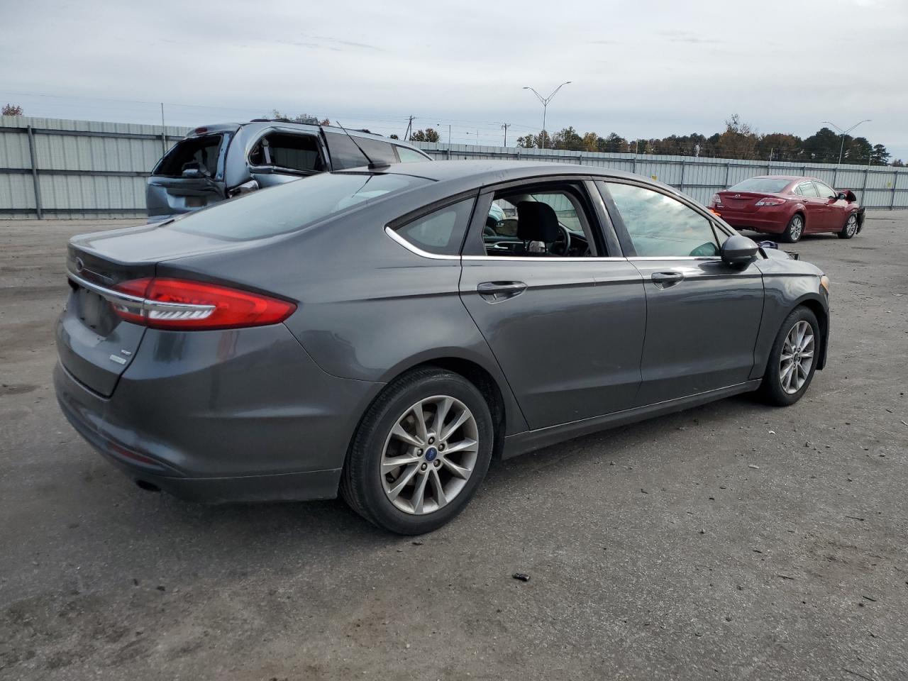 Изображение 3 2017 FORD FUSION SE 2017 с VIN 3FA6P0HD2HR302405