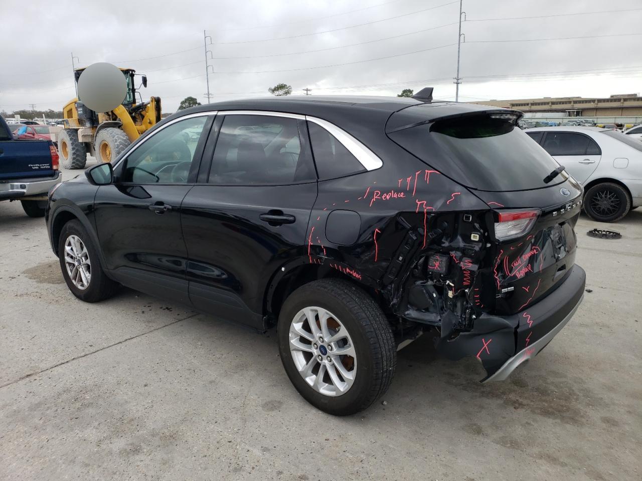 Image 2 of 2022 FORD ESCAPE SE 2022 with VIN 1FMCU9G63NUA84861