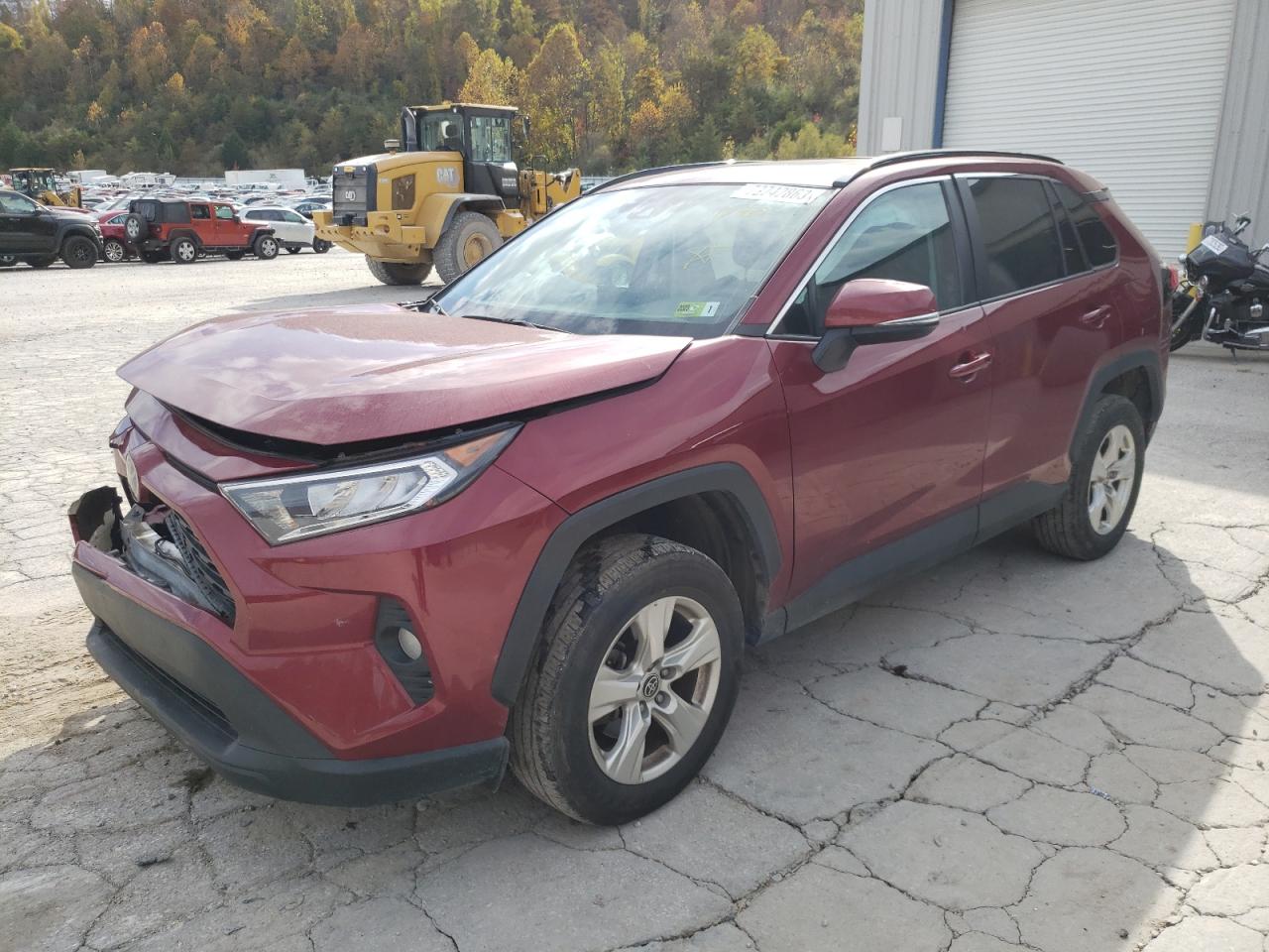 2021 TOYOTA RAV4 XLE 2021 image