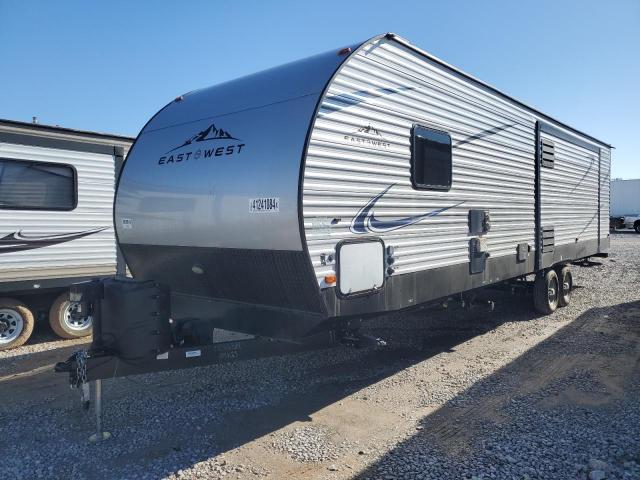 Image 2 of 2019 WILDWOOD EAST WEST 2019 with VIN 5ZT2DEE20K9000663
