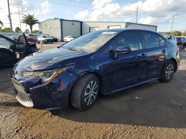 Image 1 of 2022 TOYOTA COROLLA LE 2022 with VIN JTDEAMDE5NJ055416