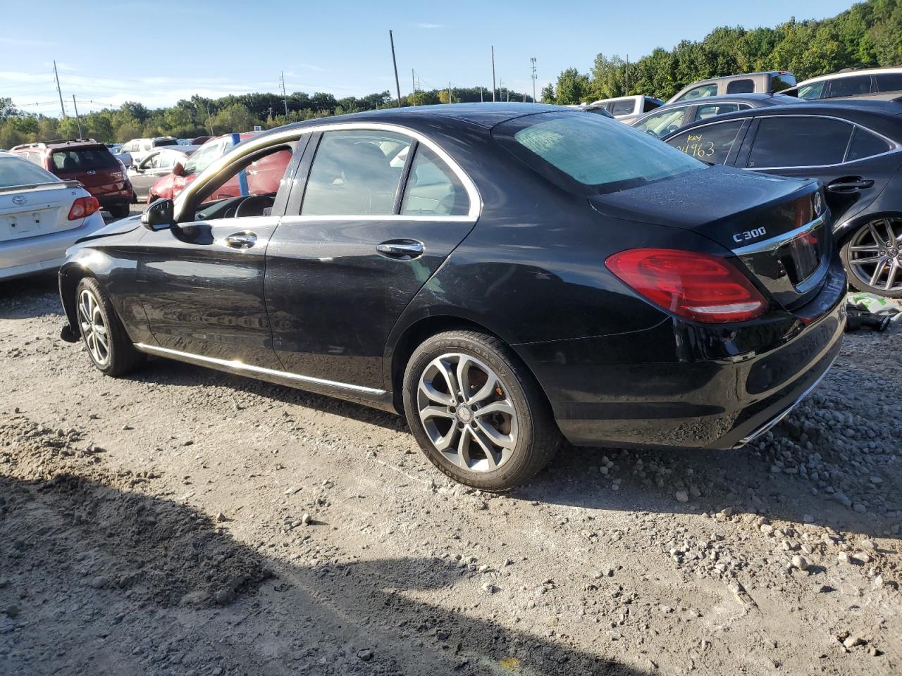 Image 2 of 2015 MERCEDES-BENZ C 300 4MATIC 2015 with VIN 55SWF4KBXFU020926