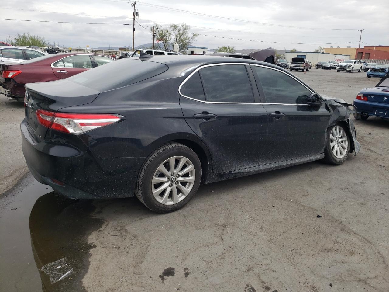 Obraz 3 z 2019 TOYOTA CAMRY L 2019 z VIN 4T1B11HK9KU255898